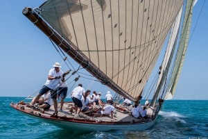 II SEMANA CLÁSICA PUERTO SHERRY. MEMORIAL PEDRO BORES. «TUIGA» y «GIRALDILLA» SE MANTIENEN LÍDERES