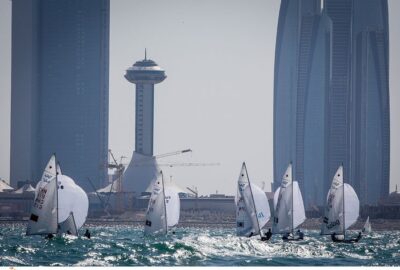 ISAF SAILING WORLD CUP FINAL ABU DHABI 2014. BUEN COMIENZO DE NUESTROS REGATISTAS