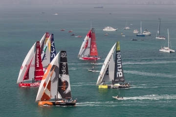 VOLVO OCEAN RACE 2014-15. LEG 4 1ªJ. DONGFENG Y BRUNEL PRIMEROS EN SALIR DE SANYA.