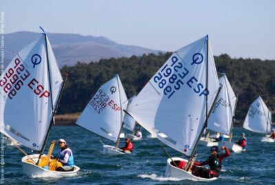 AINA COLOM REINA EN AROUSA Y SE LLEVA LA COPA DE ESPAÑA 2015 DE OPTIMIST