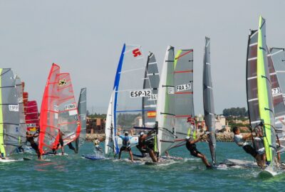 CAMPEONATO EUROPEO RACEBOARD. 2ª JORNADA CON MUCHO VIENTO Y MAR