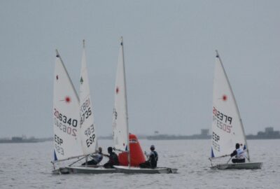 COPA DE ESPAÑA LÁSER RADIAL 2015. EL MURCIANO DE LA HOZ MANTIENE EL LIDERATO