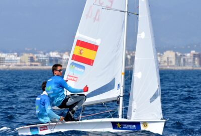 CAMPEONATO DEL MUNDO 470. XAMMAR Y HERP OCTAVOS TRAS LA PRIMERA JORNADA.