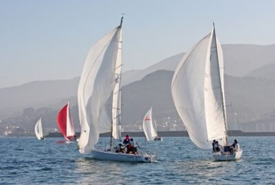 «LUNA NUEVA» SE LLEVA EL TRIUNFO EN LA TERCERA JORNADA DE LA LIGA GALLEGA DE J80.