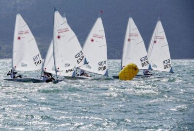 ISAF YOUTH SAILING WORLD CHAMPIONSHIP 2015.BUEN ARRANQUE DE LAS CHICAS.