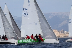 BRILLANTE ESTRENO DEL 47º TROFEO S.A.R. PRINCESA SOFÍA DE CRUCEROS.