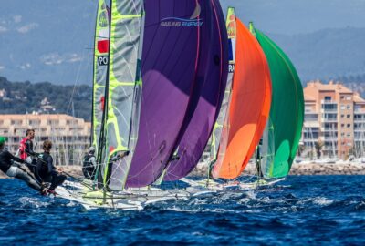 SAILING WORLD CUP HYÉRES 2016. VIENTOS FLOJOS EN LA TERCERA JORNADA