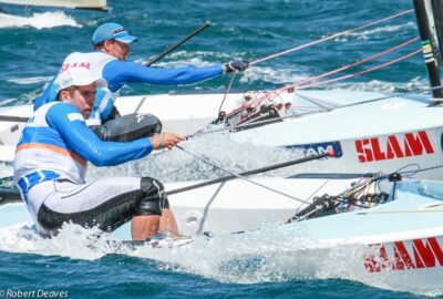 FINN WORLD CUP 2016. GILES SCOTT LÍDER A FALTA DE LA JORNADA FINAL.