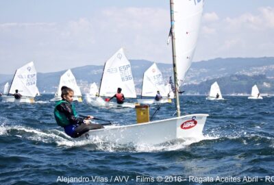 ALBA TRIGO INSCRIBE SU NOMBRE EN LA IIIª REGATA ACEITES ABRIL DE OPTIMIST