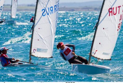 CAMPEONATO DE EUROPA OPEN OPTIMIST. EL ARGENTINO PALKIN Y LA GERMANA SCHULETER LÍDERES