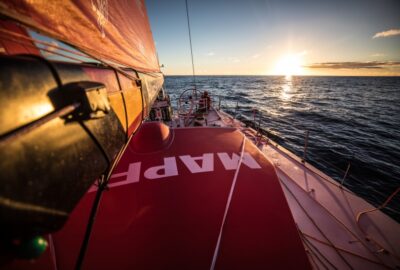 VOLVO OCEAN RACE 2017-18. LEG 7 AUCKLAND-ITAJAI. «TURN THE TIDE ON PLASTIC» Y «MAPFRE» AGÓNICO AVANCE HACIA ITAJAI