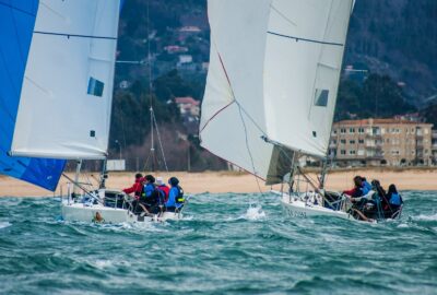 M.R.C.Y. BAIONA. LIGA DE INVIERNO AXA J-80. LA METEO SE LA VUELVE A JUGAR A LOS J-80