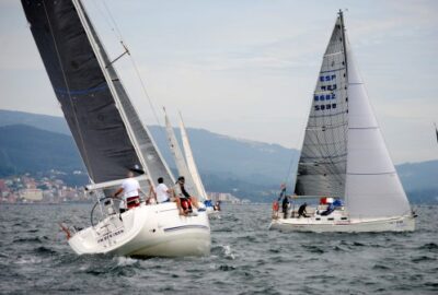 XXIII REGATA HOTEL GALATEA TROFEO CONSERVAS PESCAMAR C.N. PORTONOVO. «CAMPING RÍA DE AROSA», «BON III», «TRAVESÍO» Y «VOODOO» TRIUNFADORES