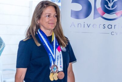 M.R.C.Y. BAIONA. PREMIOS NACIONALES DE VELA TERRAS GAUDA. VIOLETA DEL REINO PREMIO A LA MEJOR REGATISTA DEL AÑO