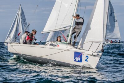 M.R.C.Y. BAIONA. «NAMASTÉ» PRIMER LÍDER DE LA LIGA DE OTOÑO AXA J-80