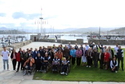 M.R.C.Y. BAIONA. CERCA DE UN CENTENAR DE PERSONAS MAYORES CON DISCAPACIDAD SALEN A NAVEGAR CON LA INICIATIVA «AMAR O MAR»