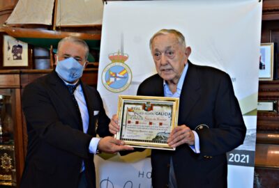 HOMENAJE AL REGATISTA VILAGARCIANO «CHICHO» VILAR EN EL R.C.R. GALICIA