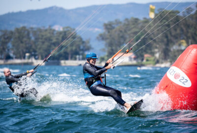 BRILLANTE ARRANQUE DEL IVº KITEFEST CESANTES TROFEO XACOBEO