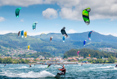 FERNÁNDEZ, CARBALLO, MULLER Y BETEGÓN, CAMPEONES GALLEGOS DE KITESURF