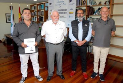 RIVEIRA ACOGE LA PRIMERA REGATA CLASIFICATORIA DE VELA LIGERA DE LA TEMPORADA