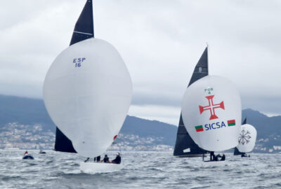 R.C.N. SANXENXO. «TITIA» Y «SELJM» MANTIENEN EL LIDERATO EN EL TROFEO GALICIA CALIDADE DE 6M