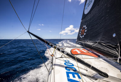 THE OCEAN RACE. 2ª ETAPA MINDELO-CAPETOWN. «11TH HOUR RACING» Y «TEAM MALIZIA», SALEN REFORZADOS DEL FIN DE SEMANA