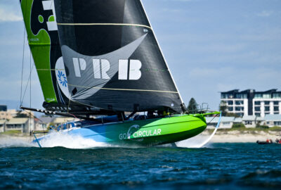 THE OCEAN RACE. «TEAM HOLCIM-PRB» GANA LA IN PORT DE CIUDAD DEL CABO