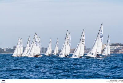 C.R. PUERTO PORTALS. VIª COPA DEL MEDITERRÁNEO CLASE DRAGÓN. «YEAHNAH» IMPONE SU LEY EN LA PRIMERA JORNADA