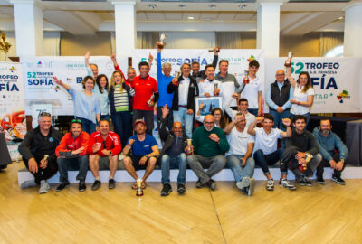 52º TROFEO PRINCESA SOFÍA BY IBEROSTAR. EL TROFEO PRINCESA SOFÍA DE MONOTIPOS SE DESPIDIÓ CON UN ESPECTÁCULO DE VIENTO EN LA BAHÍA DE PALMA