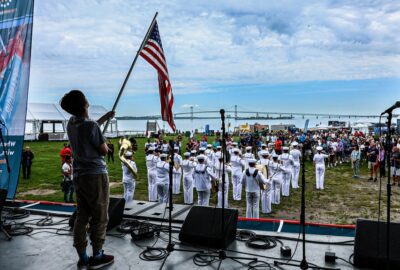 THE OCEAN RACE. OCEAN LIVE PARK ABRE SUS PUERTAS A BOMBO Y PLATILLOS EN NEWPORT