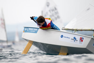 CAMPEONATO DELMUNDO DE OPTIMIST. C.V.BALLENA ALEGRE. EL BALEAR HUGO RODRÍGUEZ PROTAGONISTA DE LA JORNADA