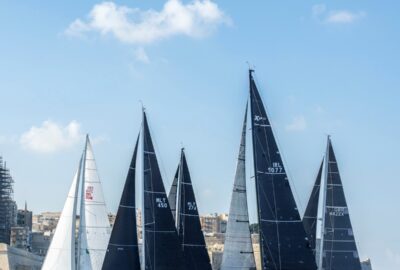 LA REGATA COSTERA YACHTING MALTA: MARCANDO LA PAUTA PARA LA ROLEX MIDDLE SEA RACE