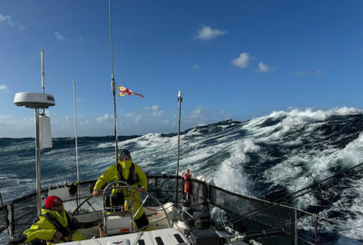 OCEAN GLOBE RACE. LA OGR SE ADENTRA EN EL SUR MÁS ALLÁ DE LOS CUARENTA RUGIENTES