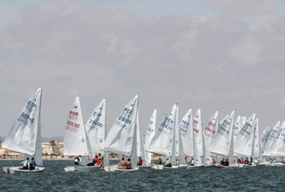 R.C.R. SANTIAGO DE LA RIBERA. EL TROFEO ARMADA, UN CLÁSICO EN SANTIAGO DE LA RIBERA AL QUE ACUDE LA MEJOR FLOTA NACIONAL DE SNIPE