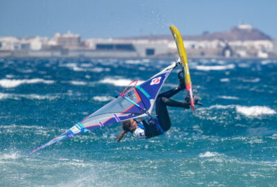 GRAN CANARIA GLORIA WINDSURF WORLD CUP 2024. ALEXIA KIEFER AMENAZA EL LIDERATO DE MARÍA MORALES EN SUB-21 FEMENINO