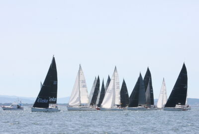 R.C.N. VIGO. EOLO FRENA AL «ACEITES ABRIL» EN MORRAZÁN Y «SALAÑO DOS» SE SITÚA LÍDER ABSOLUTO A FALTA DE DOS JORNADAS EN LA REGATA RÍAS BAIXAS