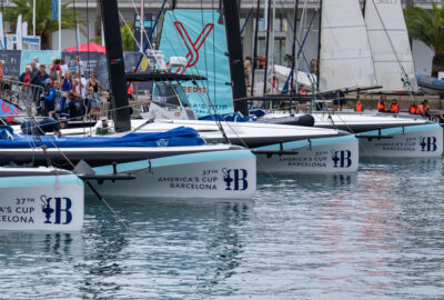 EL POCO VIENTO RETIENE A LA FLOTA EN TIERRA EN LA UNICREDIT AMERICA’S CUP