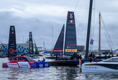 SE ABANDONA LA REGATA A CAUSA DEL TIEMPO INESTABLE Y CAMBIANTE EN EL OCTAVO DÍA DE LA LOUIS VUITTON CUP