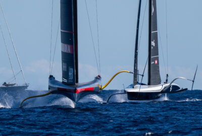 EJECUCIÓN IMPECABLE DE BRITÁNICOS E ITALIANOS EN LAS SEMIFINALES DE LA LOUIS VUITTON CUP