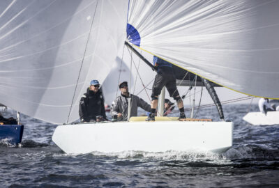 «BRIBÓN» RESISTE EN CLÁSICOS Y «OIVA» SE PONE AL FRENTE DE OPEN DE CARA AL ASALTO FINAL DEL TROFEO XACOBEO EUROPEO 6M. R.C.N. SANXENXO