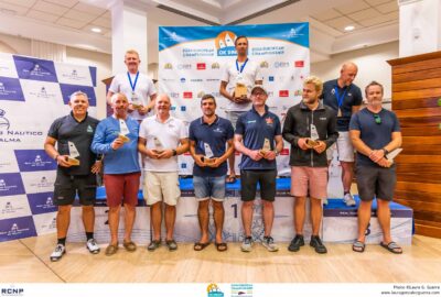 EL NEOZELANDÉS LUKE DEEGAN VENCE EN EL CAMPEONATO DE EUROPA DE OK DINGHY