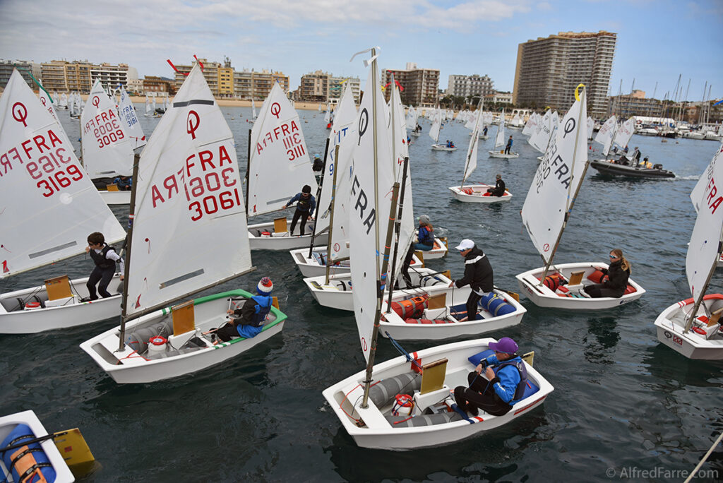 TODO ABIERTO DE CARA A LA JORNADA FINAL DEL 35º PALAMÓS OPTIMIST TROPHY-19ª NATIONS CUP