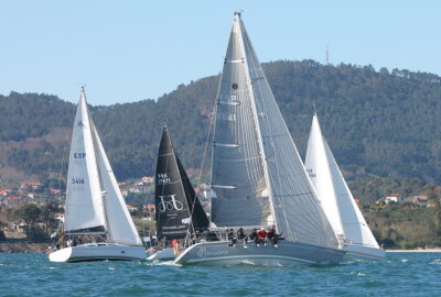 LIGA DE INVIERNO CÍES-RANDE. MAR Y VIENTO EN UNA SEGUNDA JORNADA DOMINADA POR «MENUDETA» Y «SALAÑO DOS»