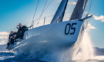 52 SUPER SERIES. «SLED» BUSCA MEJORAR...