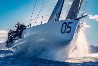 52 SUPER SERIES. «SLED» BUSCA MEJORAR SU REGULARIDAD EN LAS 52 SUPER SERIES 2025