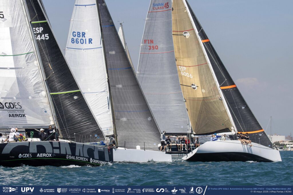 R.C.N. VALENCIA. EL TROFEO UPV YA TIENE SUS PRIMEROS LÍDERES EN CRUCEROS Y J80