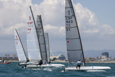 LOS FAVORITOS CUMPLEN EN LA PRIMERA JORNADA DE LA COPA DE ESPAÑA DE CATAMARANES EN VALENCIA
