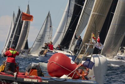 M.R.C.Y. BAIONA. ARRANCA EL TROFEO REPSOL CON EL VIENTO COMO PROTAGONISTA