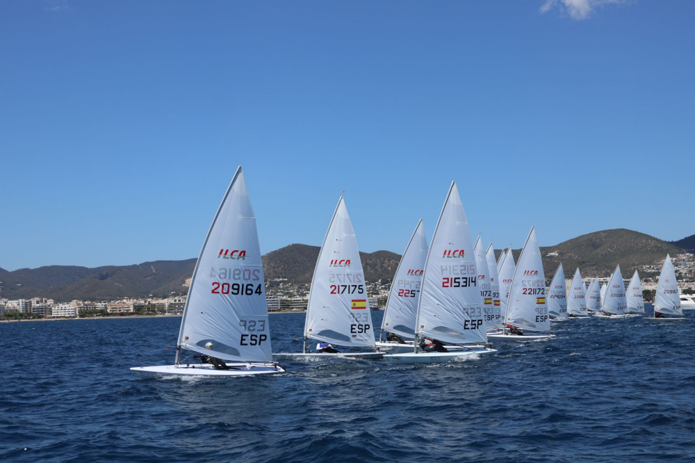 ESPECTACULAR DÍA DE REGATAS EN LA SEGUNDA JORNADA DEL CAMPEONATO DE ESPAÑA ILCA 7