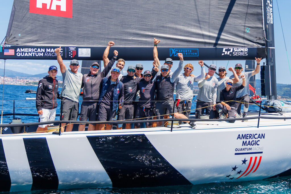 M.R.C.Y. BAIONA. «AMERICAN  MAGIC» CONQUISTA LAS RÍAS BAIXAS Y ALZA SU QUINTA ROYAL CUP EN LA GALICIA 52 SUPER SERIES